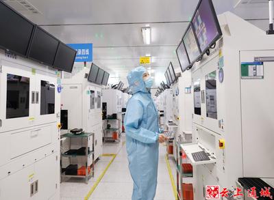 【勞模風(fēng)采⑦】熊清霞 車間里“煉”出來的生產(chǎn)經(jīng)理與技術(shù)研究先鋒